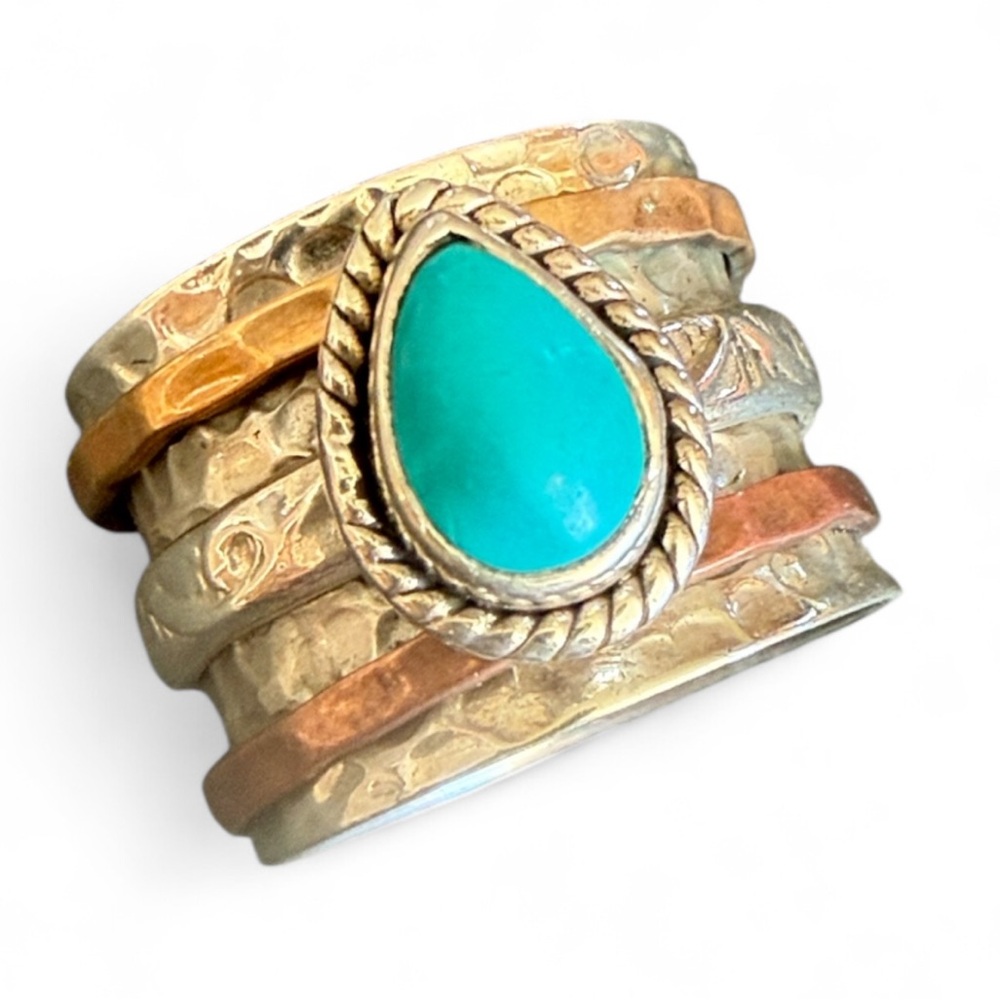 Sterling silver turquoise spinner ring